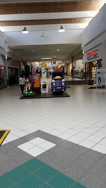 Roswell Mall